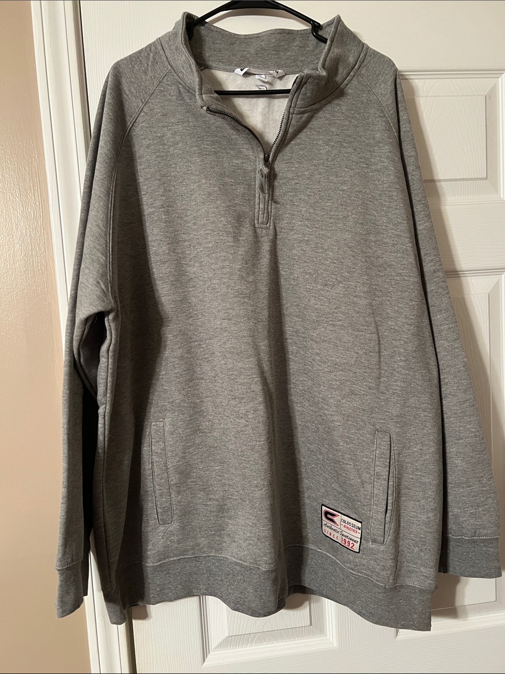 Colosseum Men’s Gray Half-Zip Pullover Sweater
